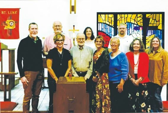 Pictured are St. Luke’s First Families, from left, (front row) Ann Lynn Richards McKenzie, Jerry Brandt, Peggy Brandt Chaffee, Cindy Brandt Wright, Linda Bailey and Brenda Bailey Poet; (top row) Pat and Don Richards, Lisa Waltemyer and Tom Bailey.
